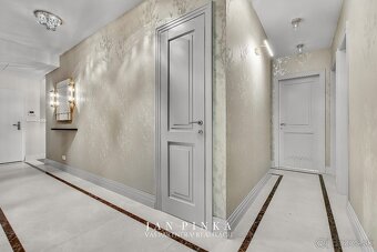 Grand Koliba, dve záhrady, dve garáže, dokonalý komfort - 19