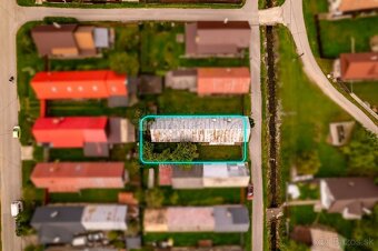 PREDAJ: Drevenica pri Ždiarskom potoku s príjemnou verandou, - 19