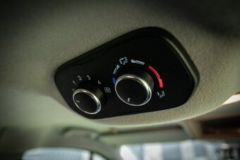 Ford Transit Custom 2.0 96kW, 9 miest. - 19