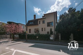 NA PREDAJ | UNIKÁTNY RD V CENTRE TRENČÍNA - 19