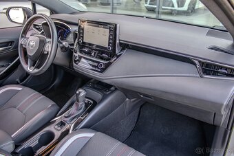 Toyota Corolla Combi TS 1.8 Hybrid e-CVT GR Sport - 19