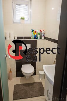 Krásny 5+1 izbový rodinný dom s kompletným zariadením - 19