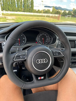 VOLANT AUDI KOŽENÝ PERFOROVANY CIERNE SITIE ZKOSENY - 19