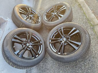 Zimne kolesa Hyundai Kona 5x114,3 r17 top stav - 19