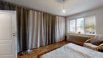Na predaj: Starší rodinný dom v obci Horné Dubové – 130 000  - 19