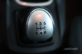 Ford Fiesta 1,25 i 60 kW - 19