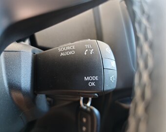 Dacia Duster 1.2 TCe S S Prestige 4x2// AJ NA SPLÁTKY// - 19