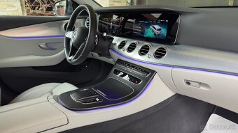 Mercedes-Benz E trieda Kombi 220d Avantgarde, plná výbava - 19