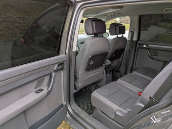 Volkswagen Touran 1.6TDI 77kW, 7st. DSG, po veľkom servise - 19