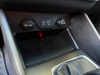 HYUNDAI TUCSON 1.6 GDI STYLE/ SK AUTO / 1.MAJITEĽ / NEBURANÉ - 19