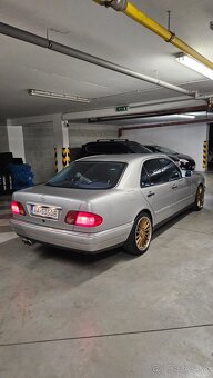Mercedes W210 E240 V6 Avantgarde - 19