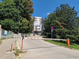 Slnečný 2 - izbový byt s gar. park. v Bratislave - Kramáre - 19