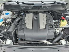 Volkswagen Touareg 3.0 TDi V6 4x4 - AT-8 - DYNAUDIO (040897) - 19