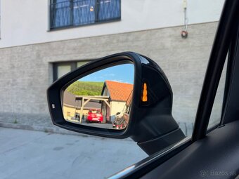 Volkswagen Touareg 3.0TDi 4x4 mod. 2020 - 19