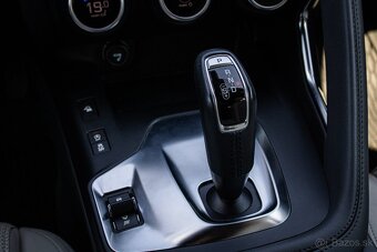 Jaguar E-Pace 2.0D 180k S AWD A/T, Slovenské, 360°, Virtual - 19
