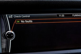 BMW X6 xDrive 30d 8AT (pôvod SR, svetlá koža) - 19