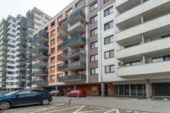 Exkluzívny 2-izb byt na prenájom – Ružinov, (Jégého Alej) s  - 19