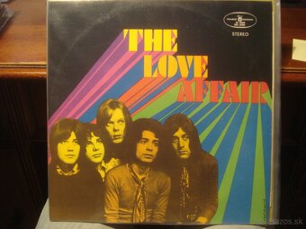 LP BOWIE COCKER B.HOLLY FOREIGNER ELO BYRDS E.JOHN MADONNA - 19