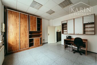 NA PREDAJ PODNIKATEĽSKÝ OBJEKT, HOLÍČ - 19