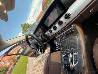 Mercedes BENZ  E Trieda - informacie v popise - odpočet DPH - 19