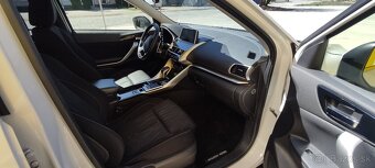 Predám Mitsubishi eclipse cross 1,5T 120kw 4x4 - 19
