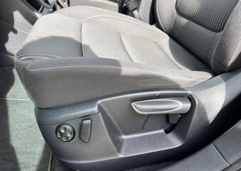 Seat Alhambra 2.0TDI,ELEGANCE,4X4,DETSKE SED nafta manuál - 19