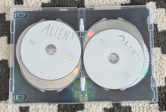 Predám tieto dvd - 19