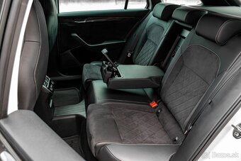 Škoda Superb 2.0 TDI 190k Sportline DSG - 19
