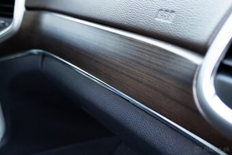 Jeep Grand Cherokee - Nová STK do roku 2027 - 19