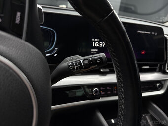 Kia Sportage 1.6 H48V Gold - 19