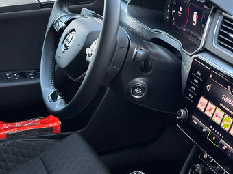 Škoda Superb Combi 2.0 TDI SCR Ambition - 19
