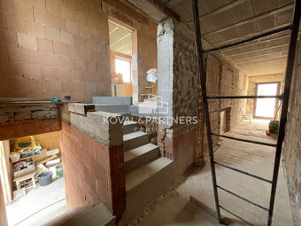 Rodinný dom v Nitrianskych Hrnčiarovciach - 19