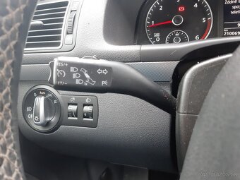 Touran 2.0 TDI 103 KW, Comfortline 6M - 19