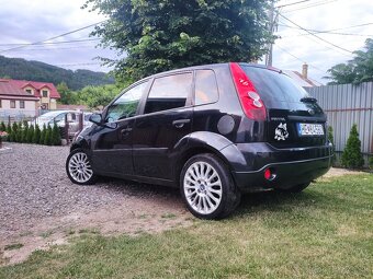 Ford Fiesta 1,4 benzín 59 kw , 2008 - 19