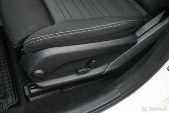 Mercedes-Benz GLC SUV 220 d 4MATIC A/T - 19