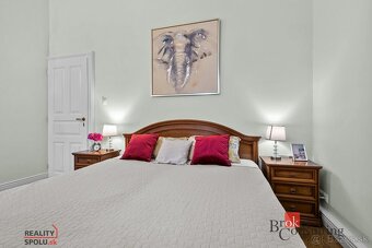 LUXUSNÝ BYT PRI PREZIDENTSKOM PALÁCI - BEZ PROVÍZIE PRE RK - 19