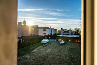 ČAŇA-priestranný holodom, 2 podlažia,4x izba, studňa - 19
