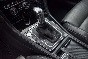 Volkswagen Golf R 2.0 TSI 221 kW 4Motion. - 19