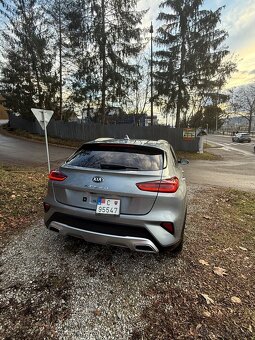 KIA XCeed 1.6 CRDI 100kw/136PS Virtual Cockpit,Navi,LED - 19