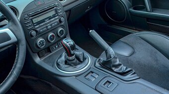 Mazda MX-5 2.0i Roadster Recaro manuál - 19