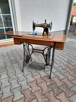 SIJACI STROJ SINGER - 19