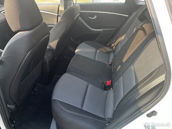 Hyundai i30 - 19