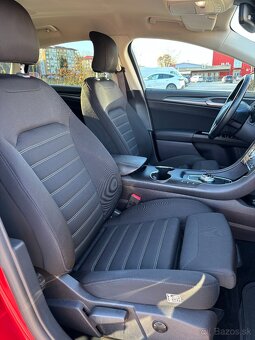 Ford Mondeo 2.0 EcoBlue 140kW 4x4 Titanium automat - 19