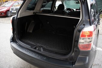 Subaru Forester 2.0i Comfort CVT, rok 12/2014 - 19