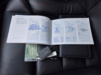 Volvo V90 D4 2.0L Momentum AWD A/T 140 kW - 19