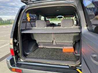 Toyota Land Cruiser J90 - 19