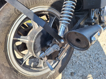 Kawasaki LTD 450 - 19