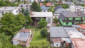 RODINNÝ DOM NA REKONŠTRUKCIU/ZBÚRANIE NA KALVÁRII - 19