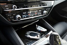 BMW 5 Touring 540dxDrive INDIVIDUAL Mpaket LED Display key - 19