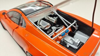 1:18 VOLKSWAGEN NARDO W12 - 19